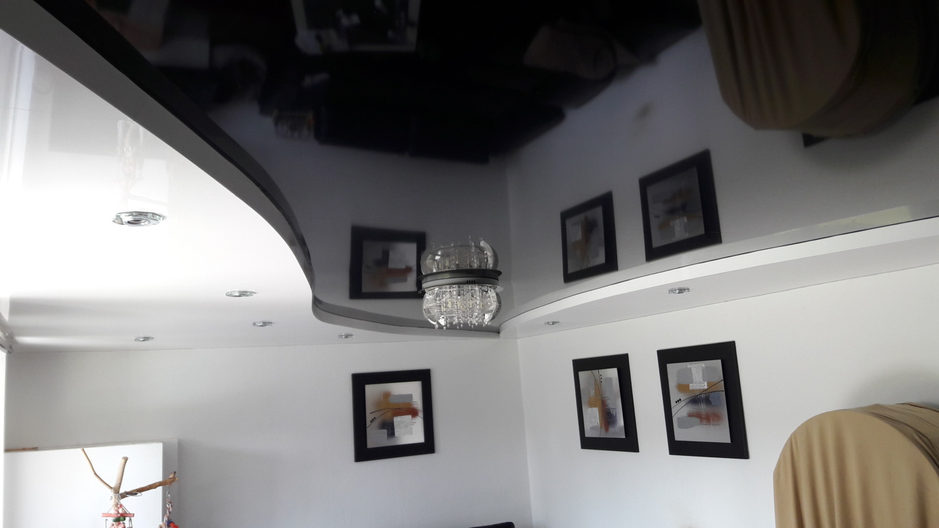 Spanndecken Design in Lage