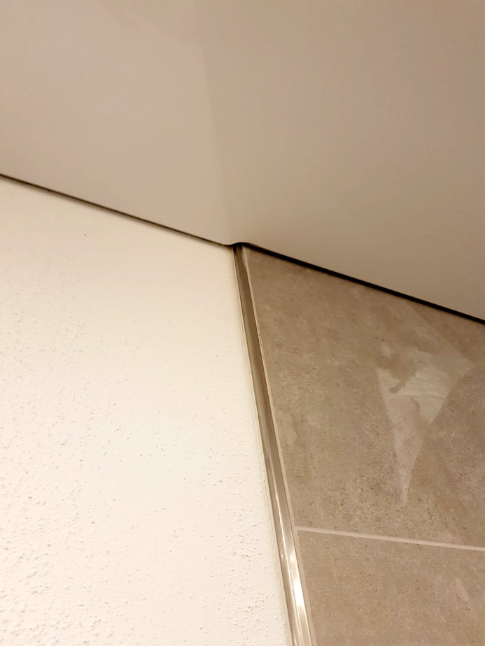 Spanndecke mit Beleuchtung in Gangelt