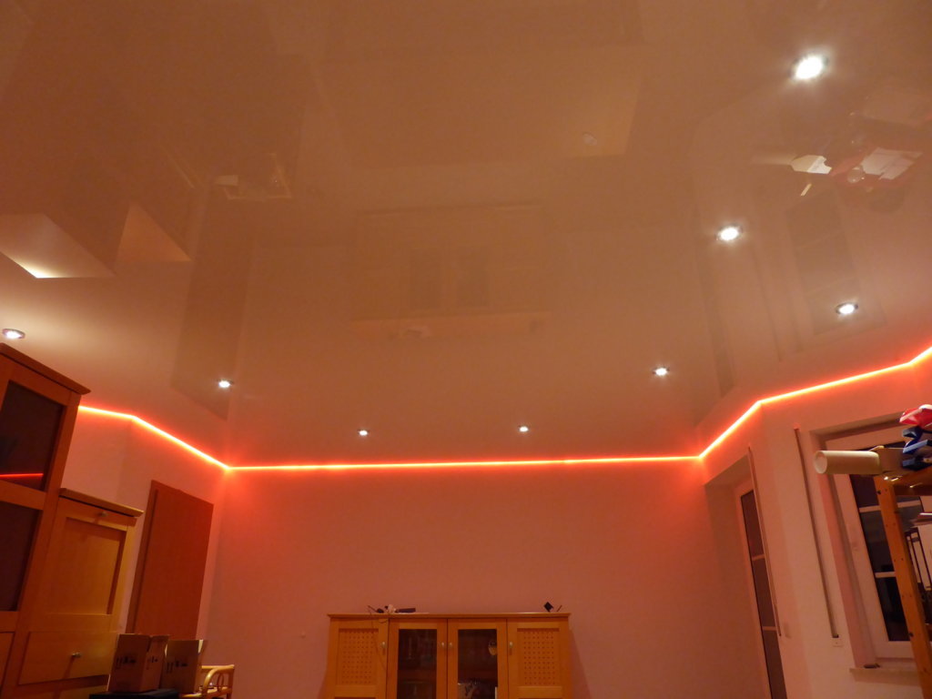 Innenausbau: Spanndecke in Rietberg