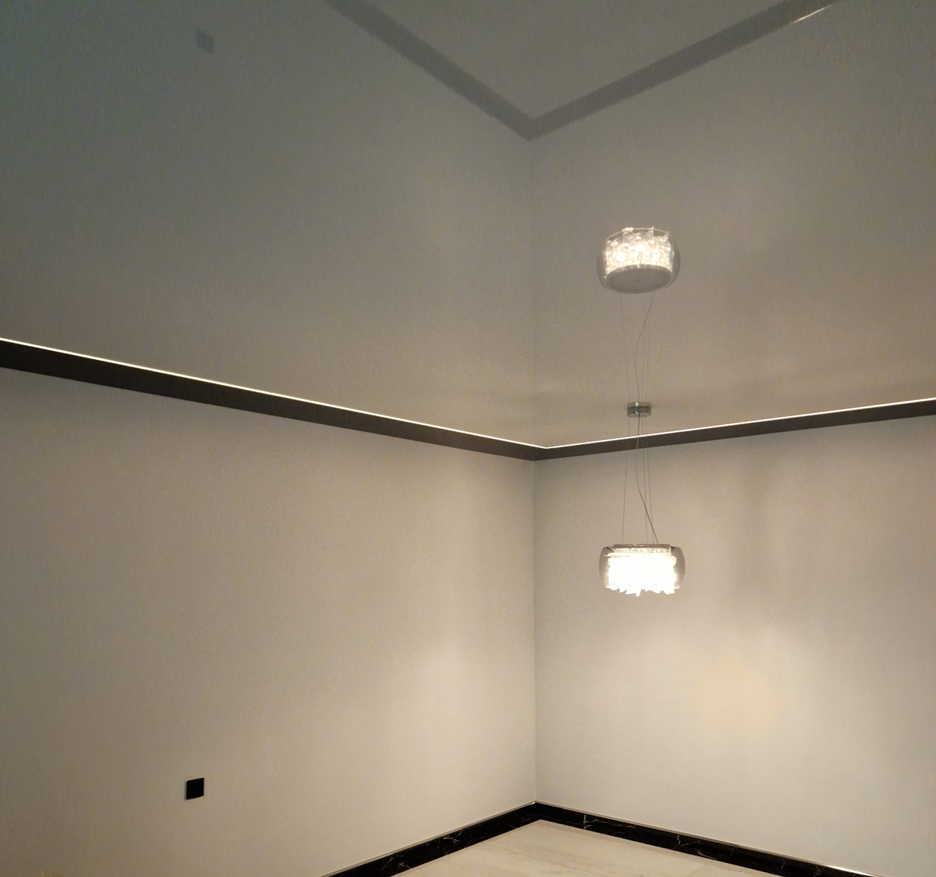 Spanndecke mit Beleuchtung in Sassenberg