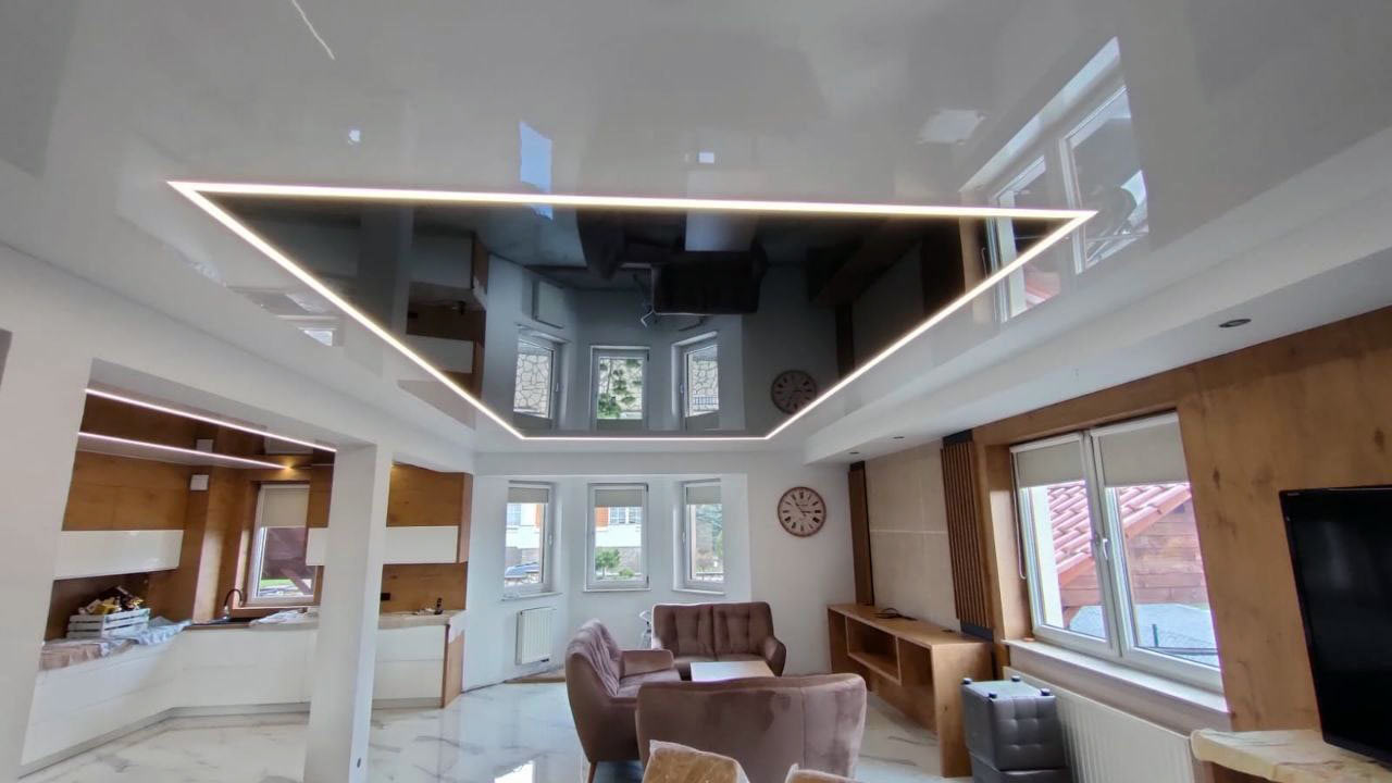 Moderne Decke (Spanndecke) – Breckerfeld